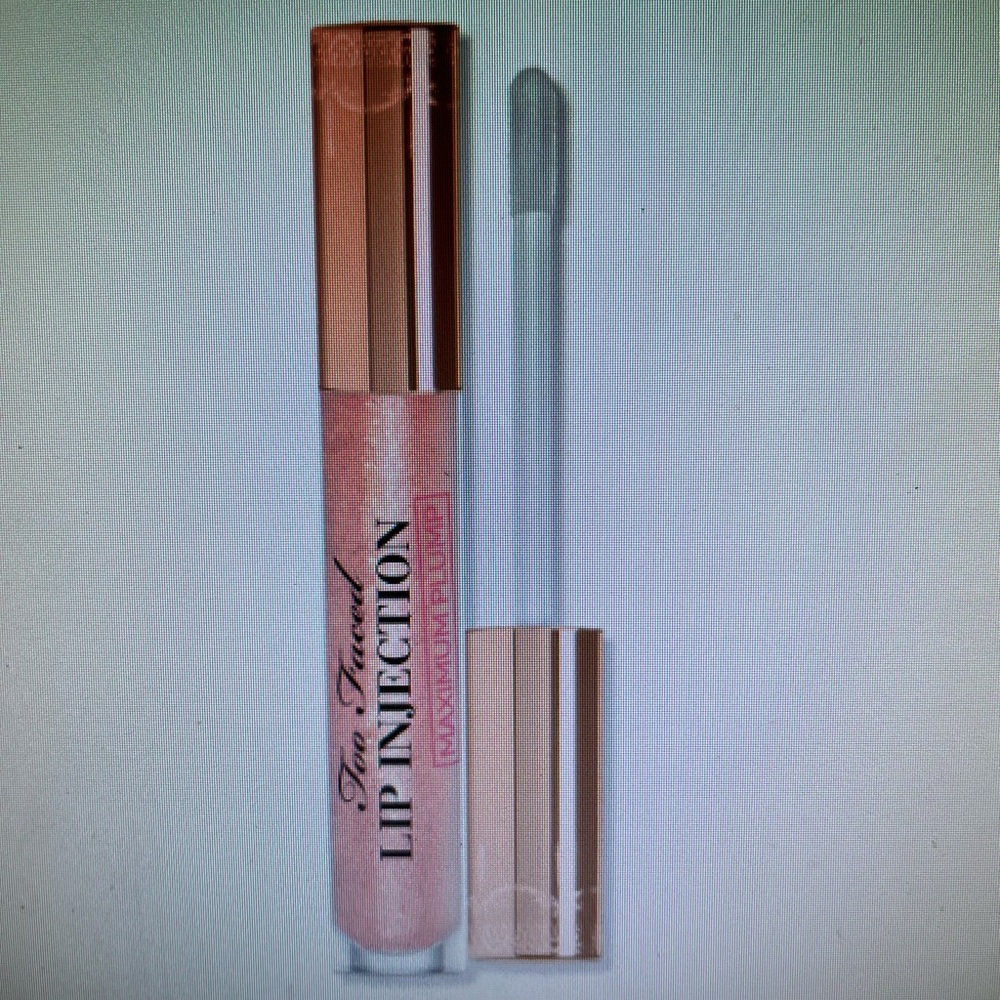 TOO FACED LIP INJECTION MAXIMUM LIP PLUMPER IN COTTON CANDY KISSES NWT! - Picture 2 of 4